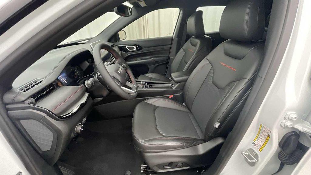 new 2026 Jeep Compass car, priced at $32,890