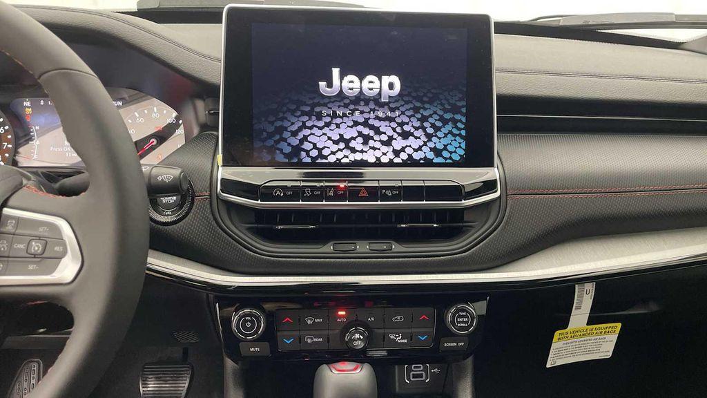 new 2026 Jeep Compass car, priced at $32,890