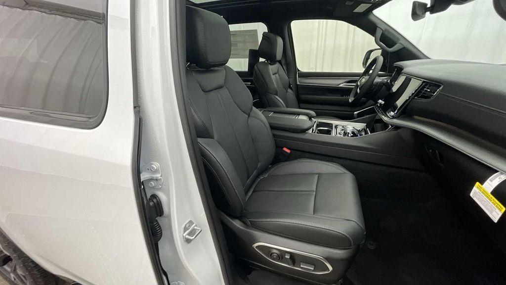 new 2025 Jeep Wagoneer car, priced at $72,430