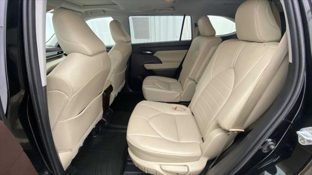 used 2021 Toyota Highlander car, priced at $30,998