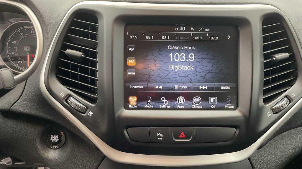 used 2018 Jeep Cherokee car, priced at $17,999