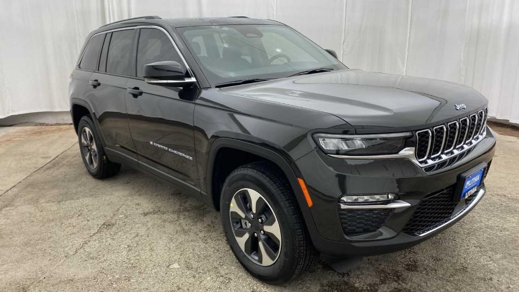 new 2024 Jeep Grand Cherokee 4xe car, priced at $48,654