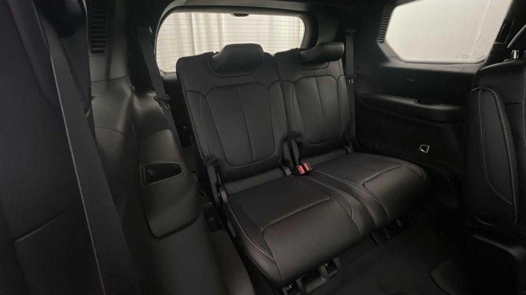 new 2025 Jeep Grand Cherokee L car, priced at $55,136