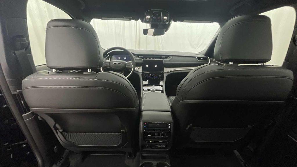 new 2025 Jeep Grand Cherokee L car, priced at $55,136