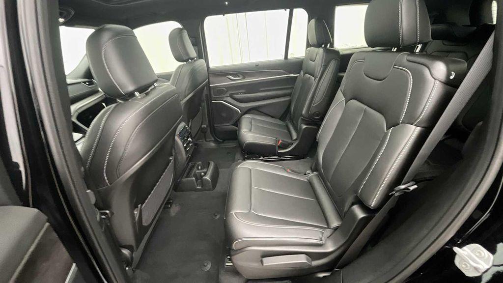 new 2025 Jeep Grand Cherokee L car, priced at $55,136