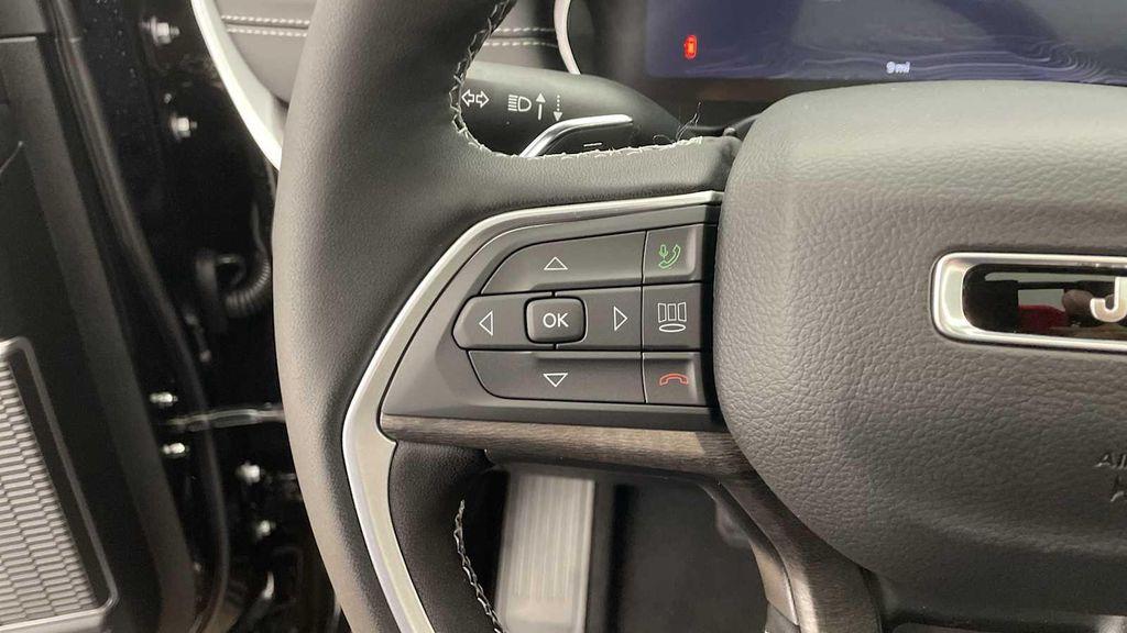 new 2025 Jeep Grand Cherokee L car, priced at $55,136