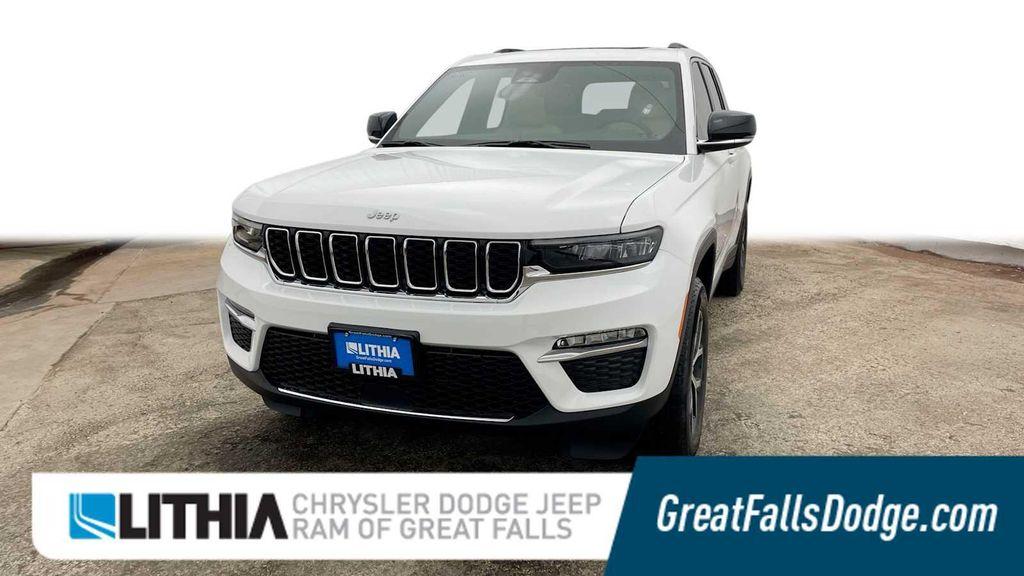 new 2025 Jeep Grand Cherokee car, priced at $46,616