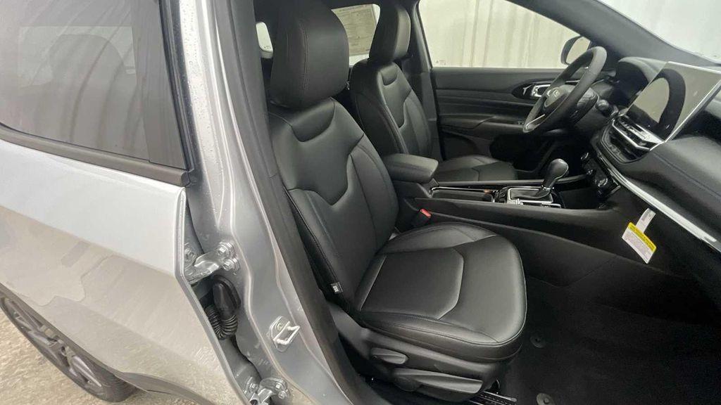 new 2026 Jeep Compass car, priced at $36,120