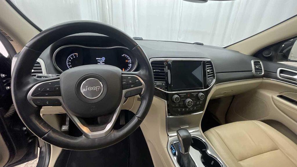 used 2021 Jeep Grand Cherokee car, priced at $27,998