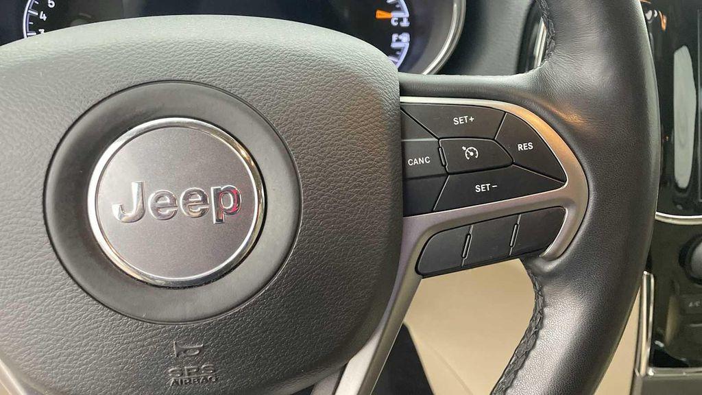 used 2021 Jeep Grand Cherokee car, priced at $27,998