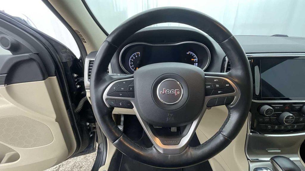 used 2021 Jeep Grand Cherokee car, priced at $27,998