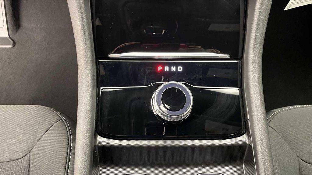 new 2025 Jeep Grand Cherokee car, priced at $37,252