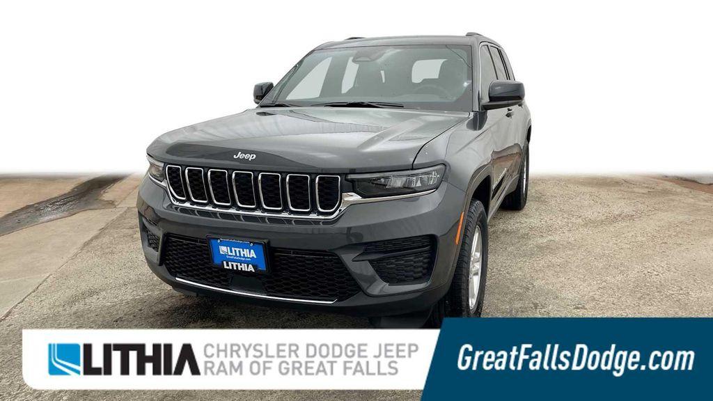 new 2025 Jeep Grand Cherokee car, priced at $37,252