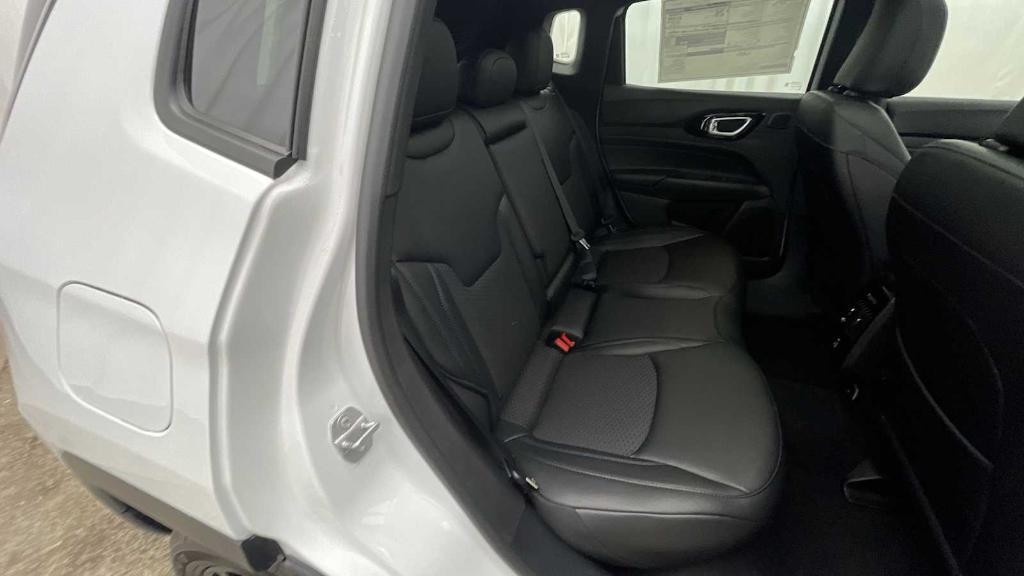 new 2026 Jeep Compass car, priced at $37,475