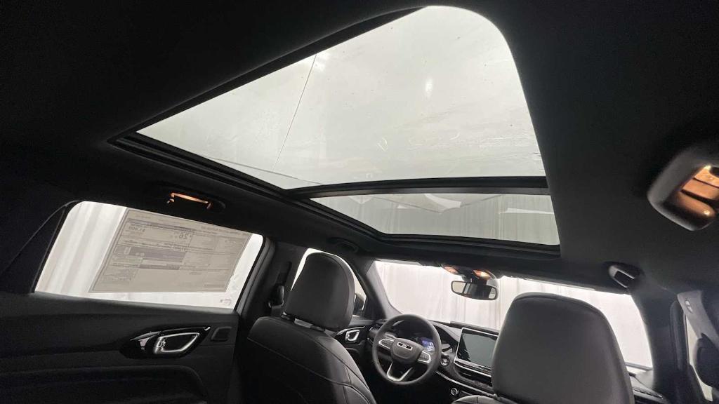 new 2026 Jeep Compass car, priced at $37,475