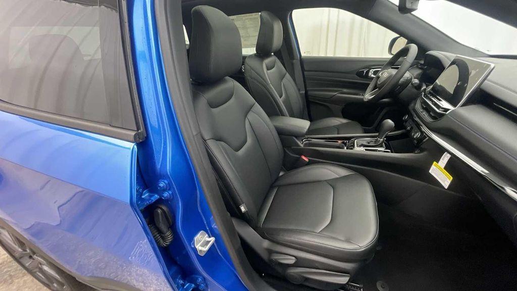 new 2026 Jeep Compass car, priced at $34,405