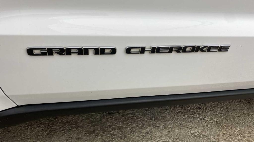 used 2020 Jeep Grand Cherokee car, priced at $24,760