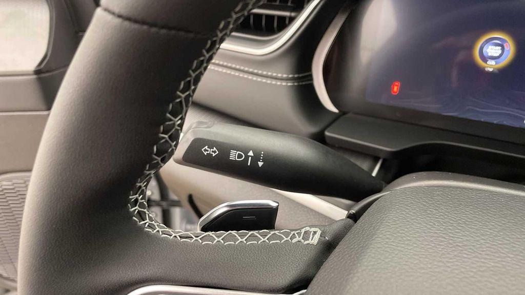 new 2025 Jeep Grand Cherokee car, priced at $42,694