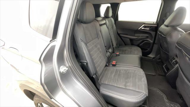 used 2024 Mitsubishi Outlander car, priced at $26,998