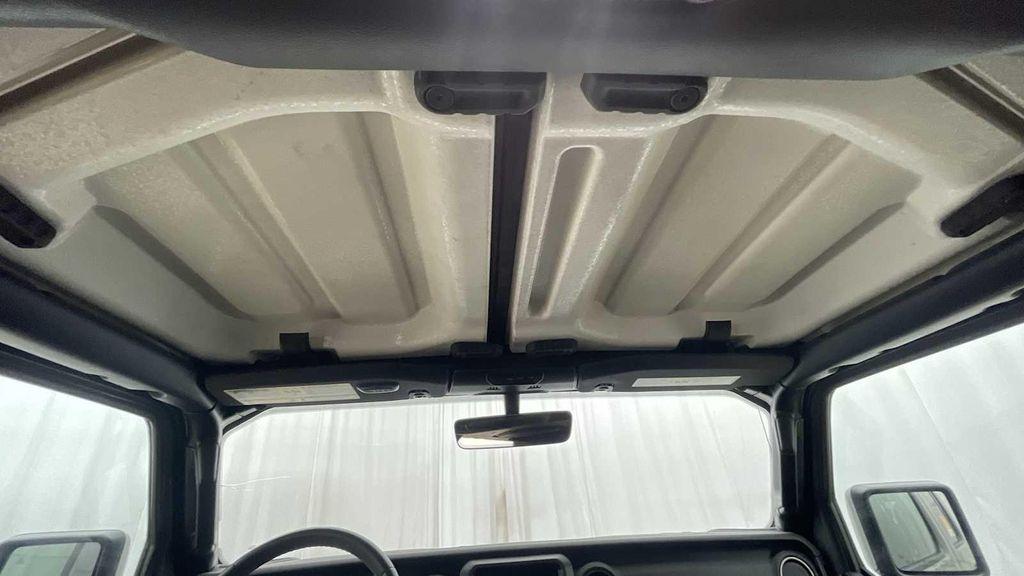 used 2023 Jeep Gladiator car, priced at $34,270