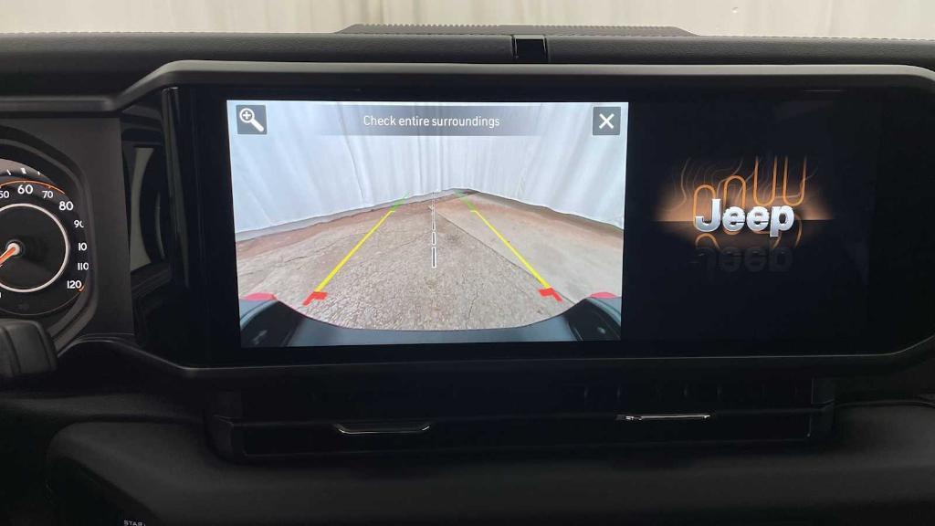 new 2025 Jeep Gladiator car, priced at $53,771