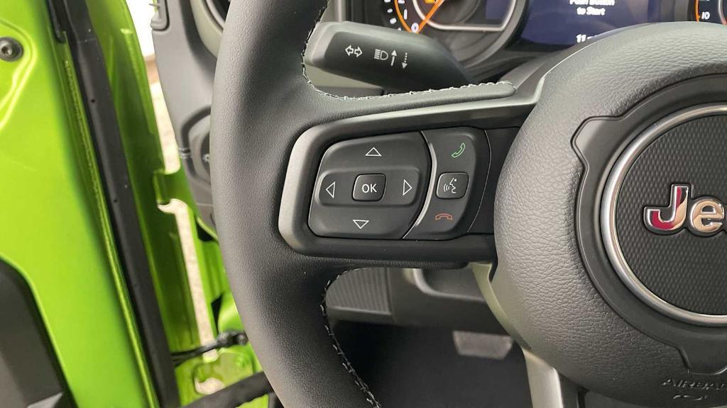 new 2025 Jeep Gladiator car, priced at $53,771