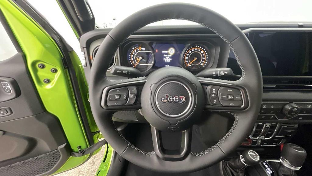 new 2025 Jeep Gladiator car, priced at $53,771