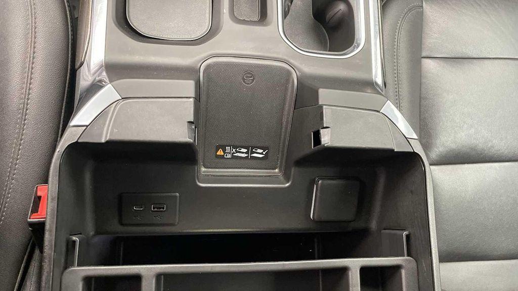 used 2022 Chevrolet Silverado 1500 car, priced at $42,992