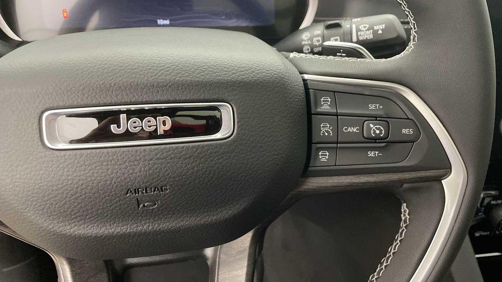 new 2025 Jeep Grand Cherokee L car, priced at $53,397