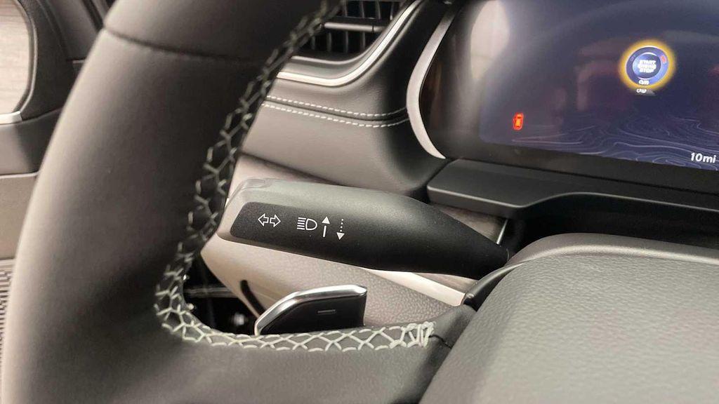 new 2025 Jeep Grand Cherokee L car, priced at $53,397