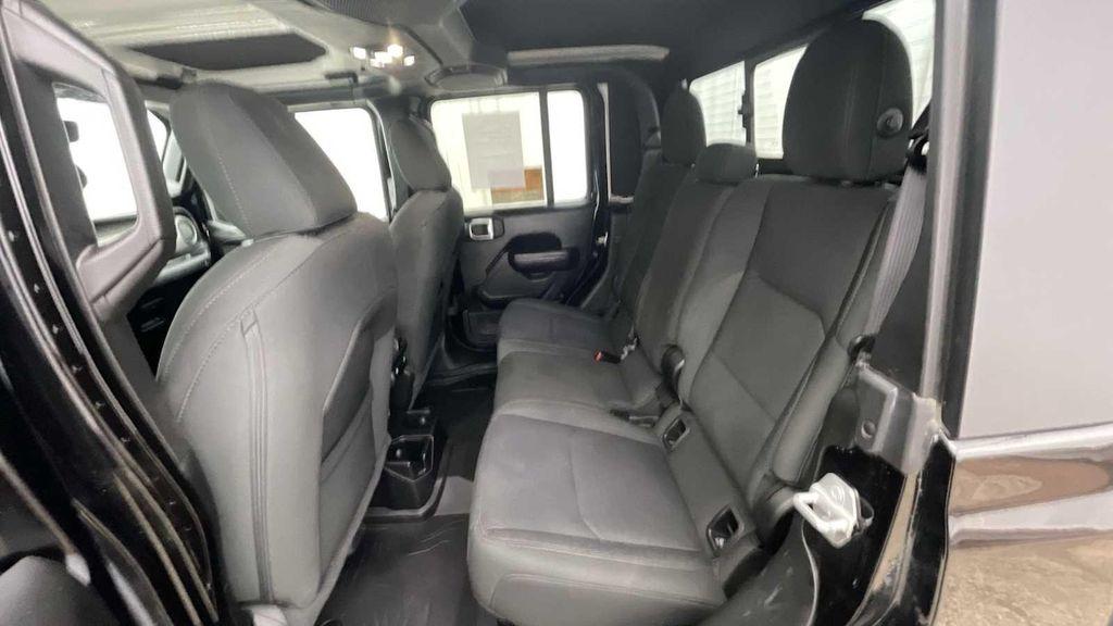 used 2021 Jeep Gladiator car, priced at $32,000