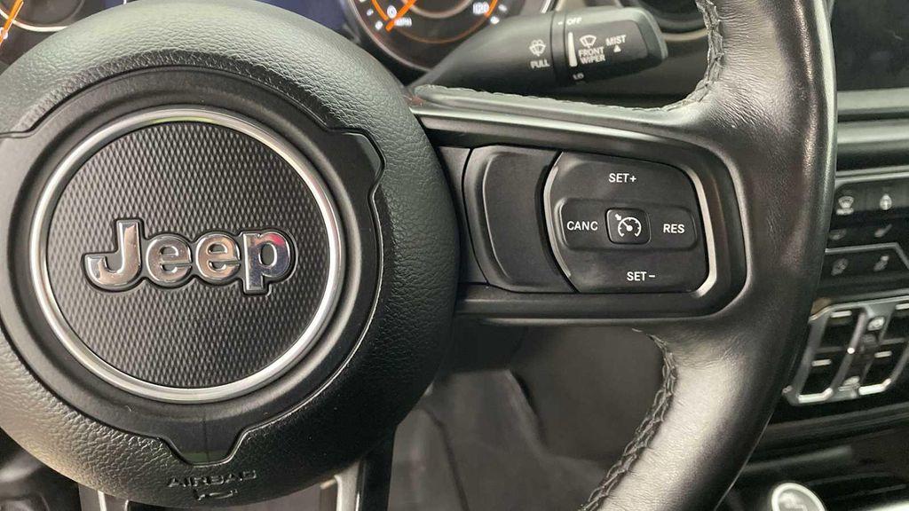 used 2021 Jeep Gladiator car, priced at $32,000