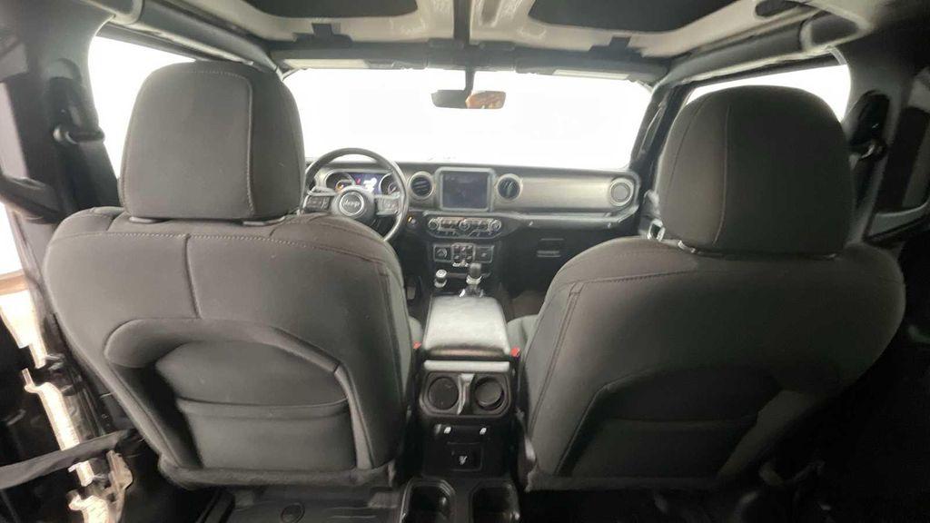 used 2021 Jeep Gladiator car, priced at $32,000