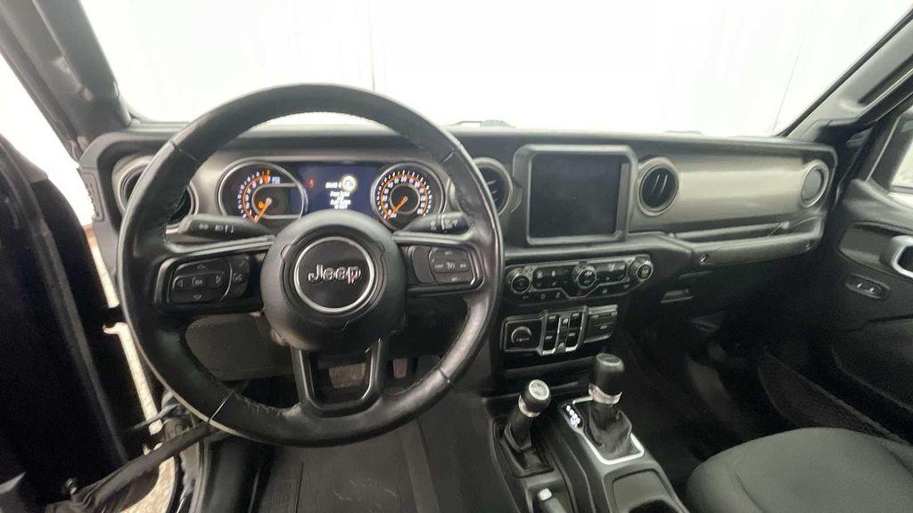 used 2021 Jeep Gladiator car, priced at $32,000