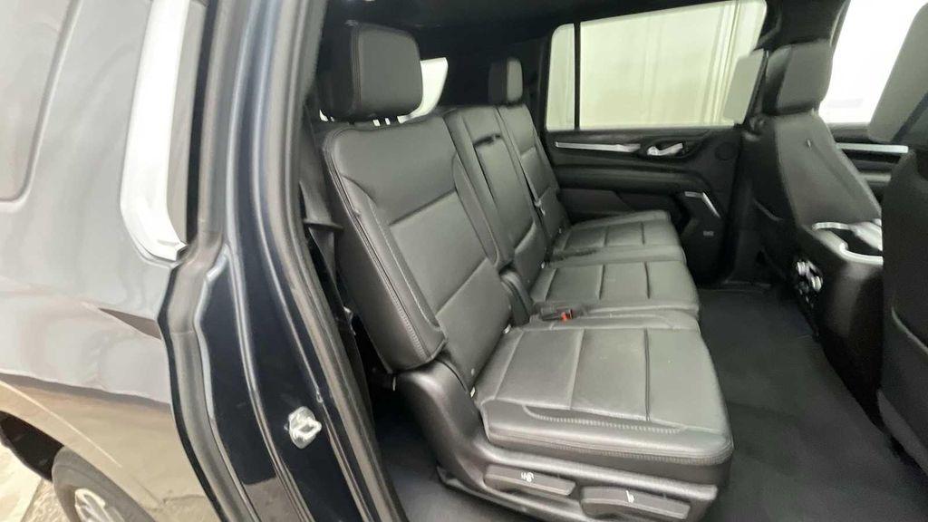 used 2021 GMC Yukon XL car, priced at $45,989