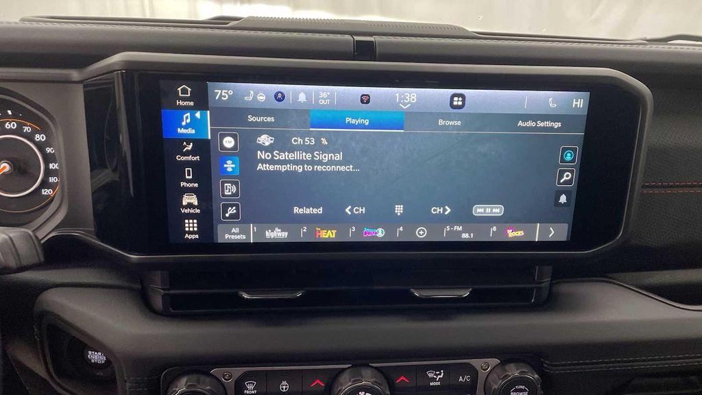 new 2025 Jeep Gladiator car, priced at $51,029