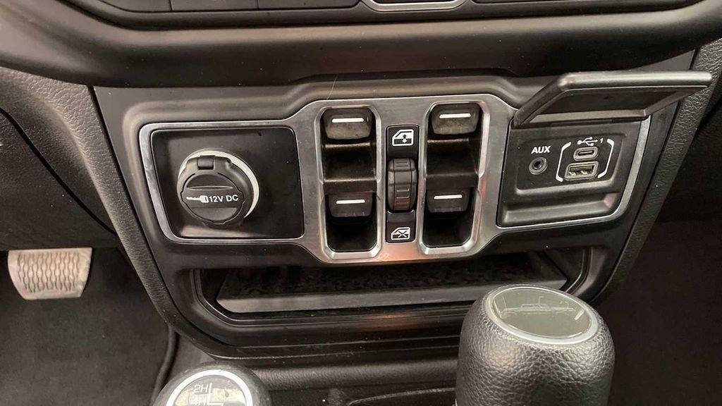 used 2023 Jeep Gladiator car, priced at $31,053