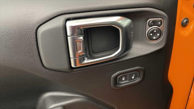 new 2025 Jeep Gladiator car, priced at $50,658