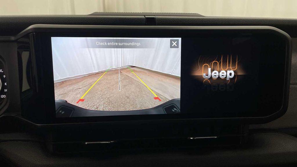 new 2025 Jeep Gladiator car, priced at $43,750