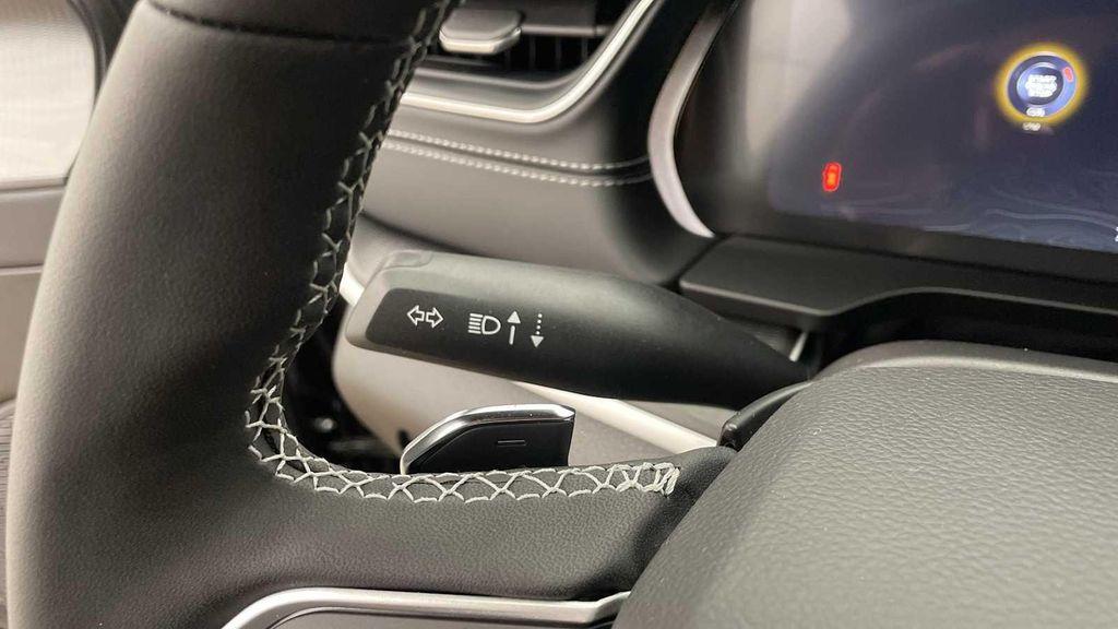 new 2025 Jeep Grand Cherokee car, priced at $44,710