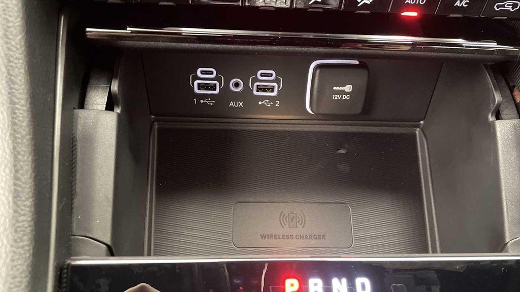 new 2025 Jeep Grand Cherokee car, priced at $44,710