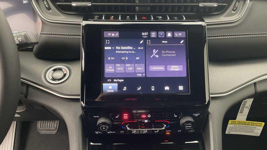 new 2025 Jeep Grand Cherokee car, priced at $44,710