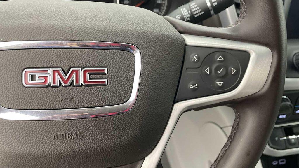 used 2023 GMC Acadia car, priced at $26,595