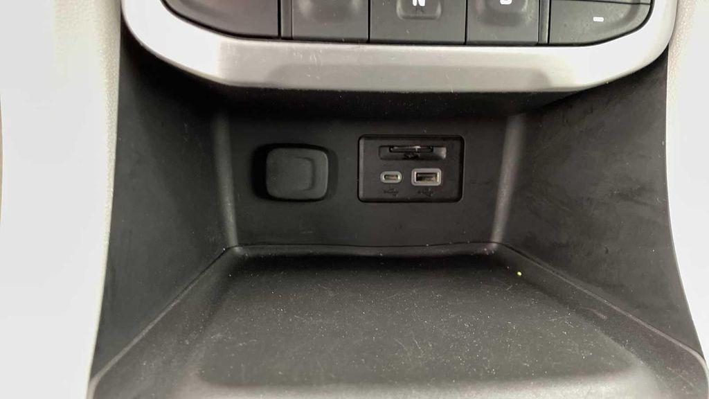 used 2023 GMC Acadia car, priced at $26,595