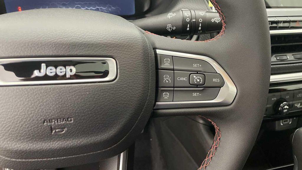 new 2026 Jeep Compass car, priced at $37,661