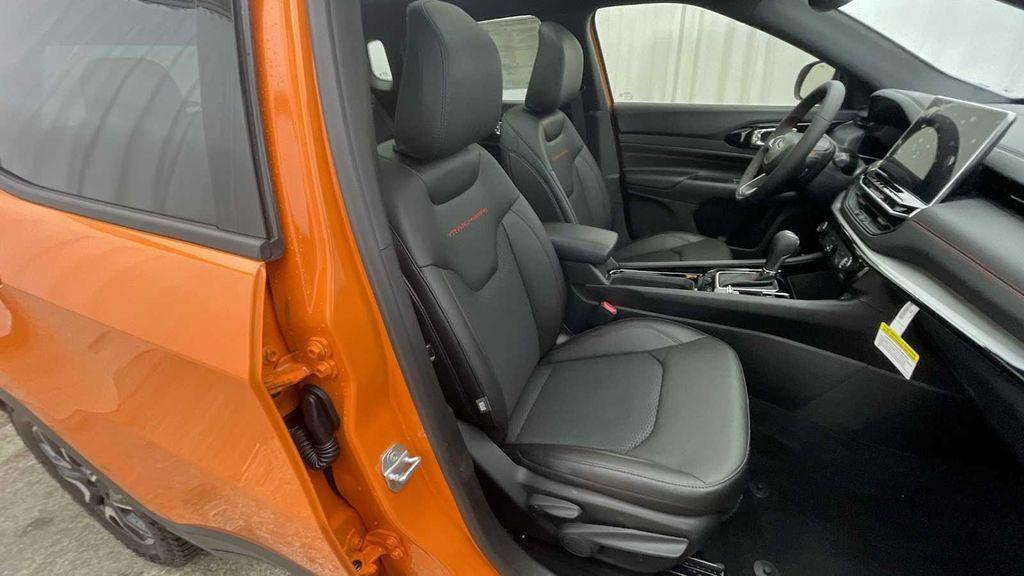 new 2026 Jeep Compass car, priced at $37,661