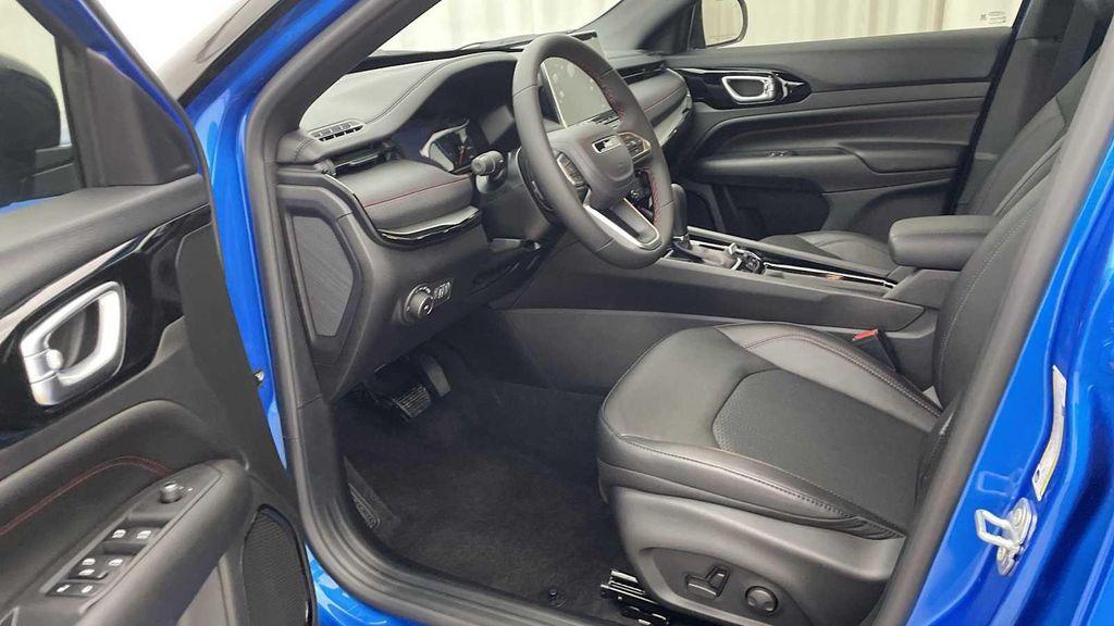 new 2026 Jeep Compass car, priced at $34,390