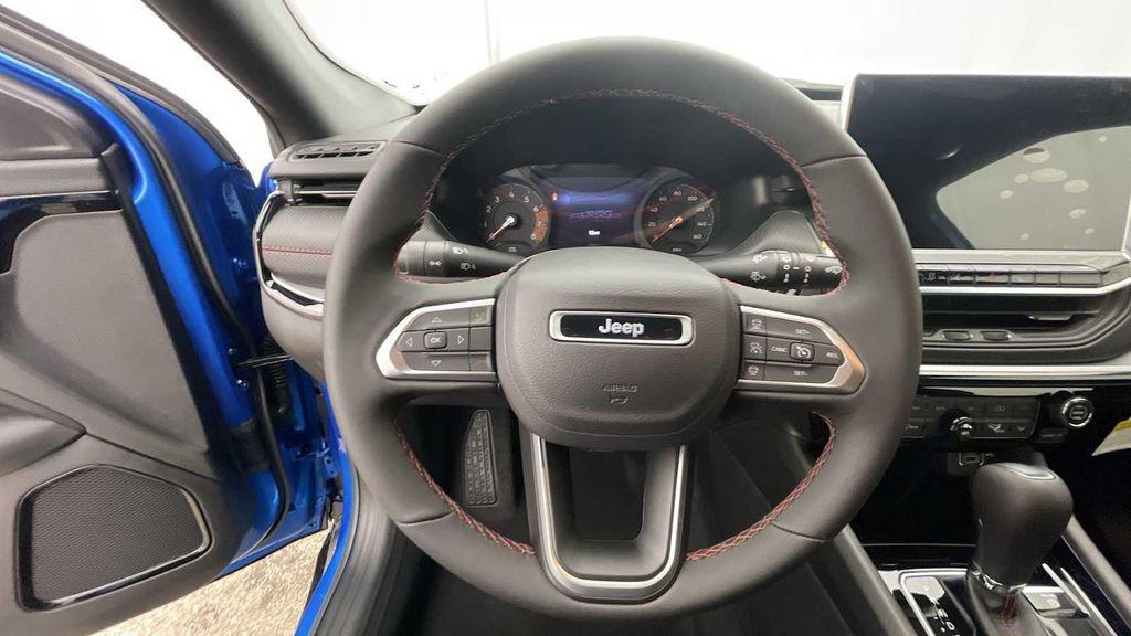 new 2026 Jeep Compass car, priced at $34,390