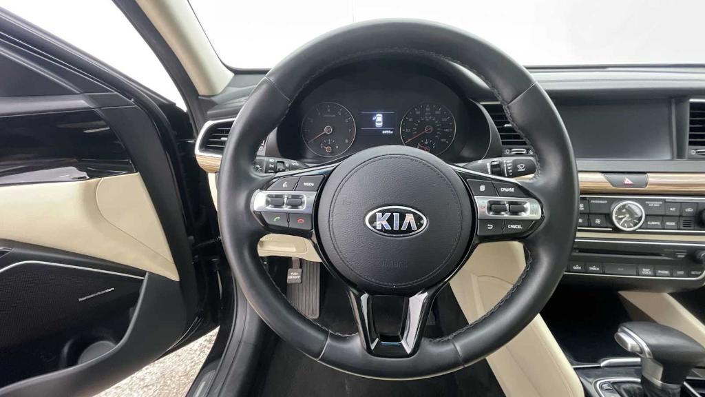 used 2018 Kia Cadenza car, priced at $17,998