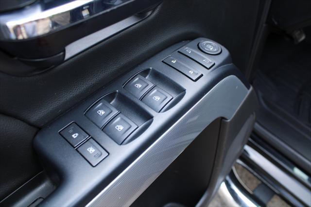 used 2018 Chevrolet Silverado 1500 car, priced at $25,999